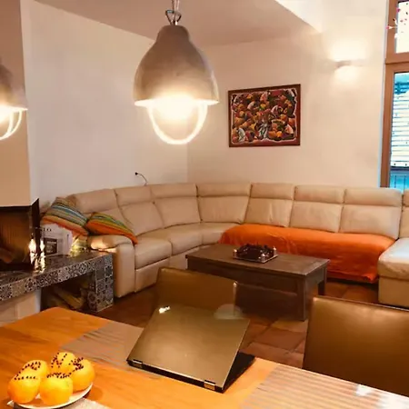 Close To Ljubljana - And Mountain Hiking Hub *